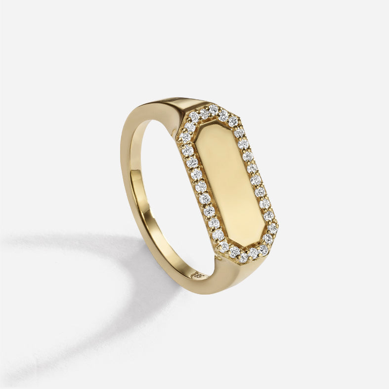 MOM Engrave | Signet Ring