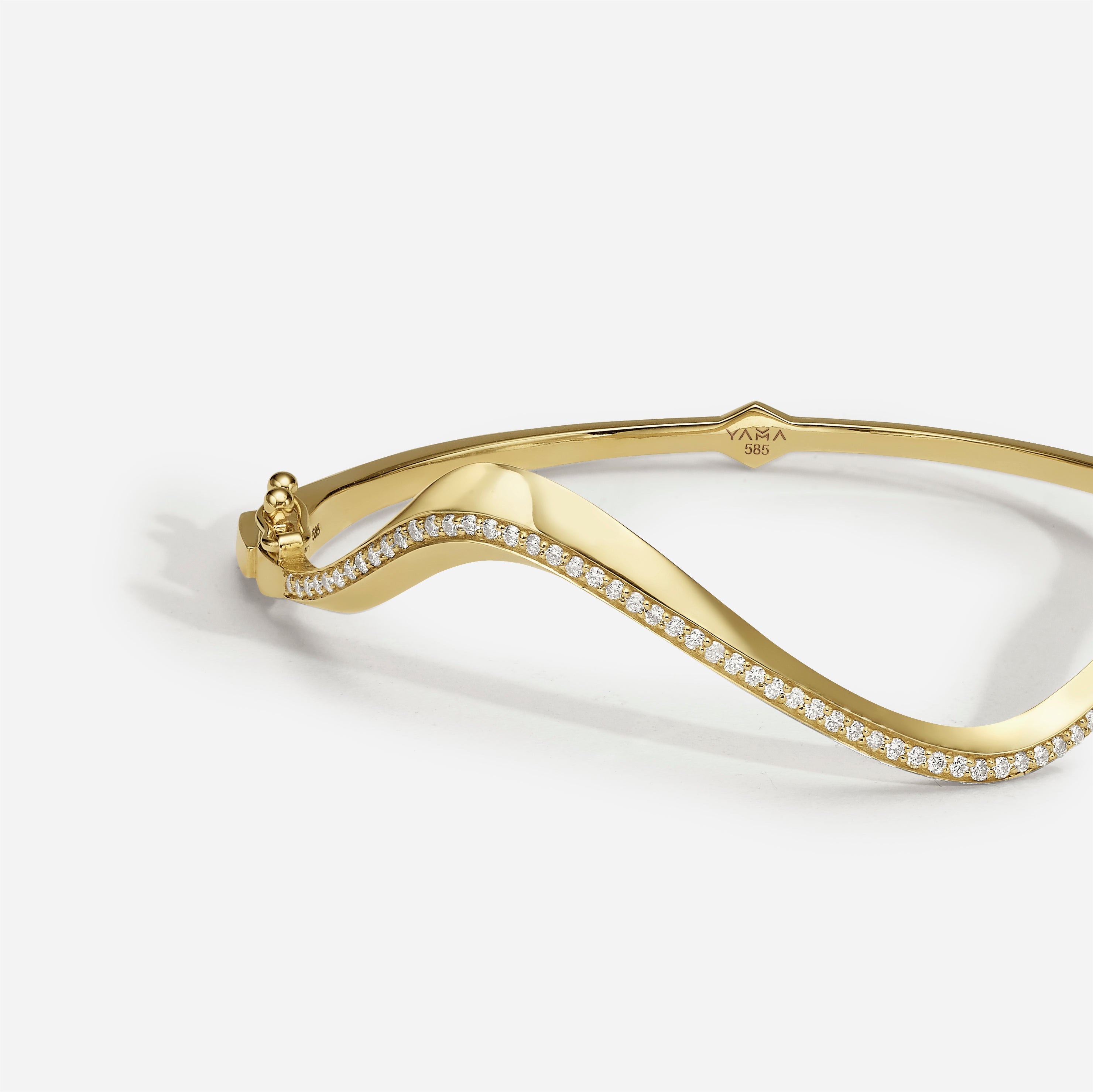 Parametric | Pavé Diamonds Cuff