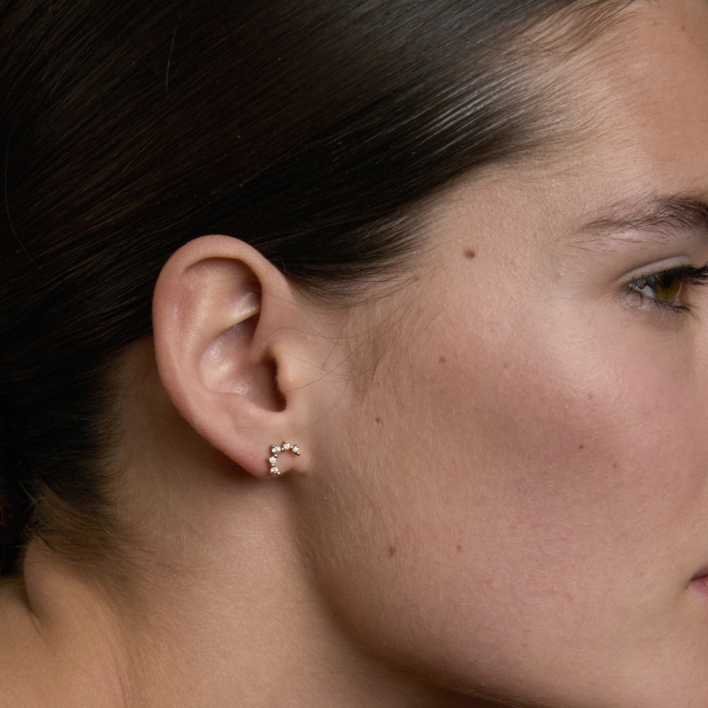 Gaia Horseshoe | Studs