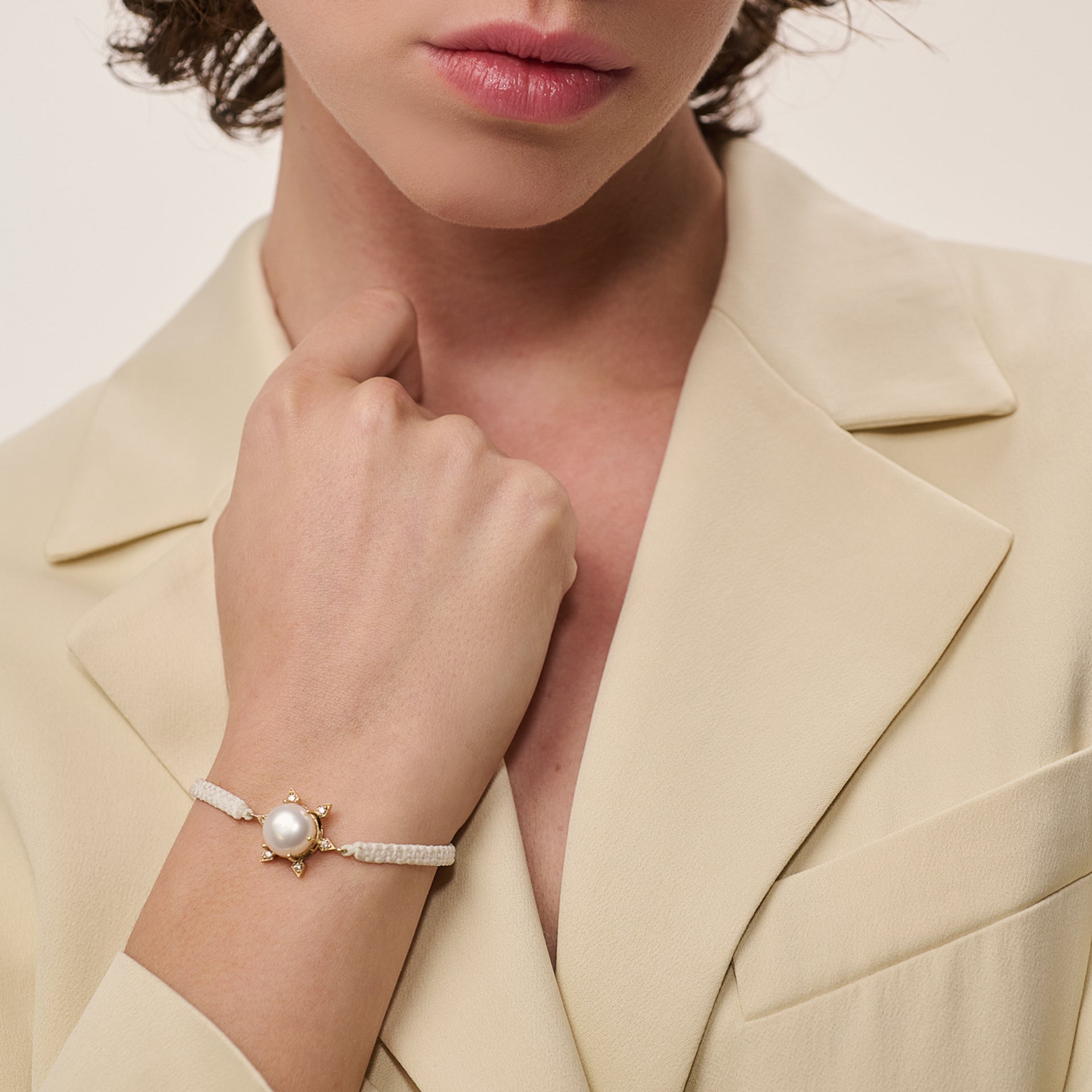 La Pearl Star | Macrame Bracelet