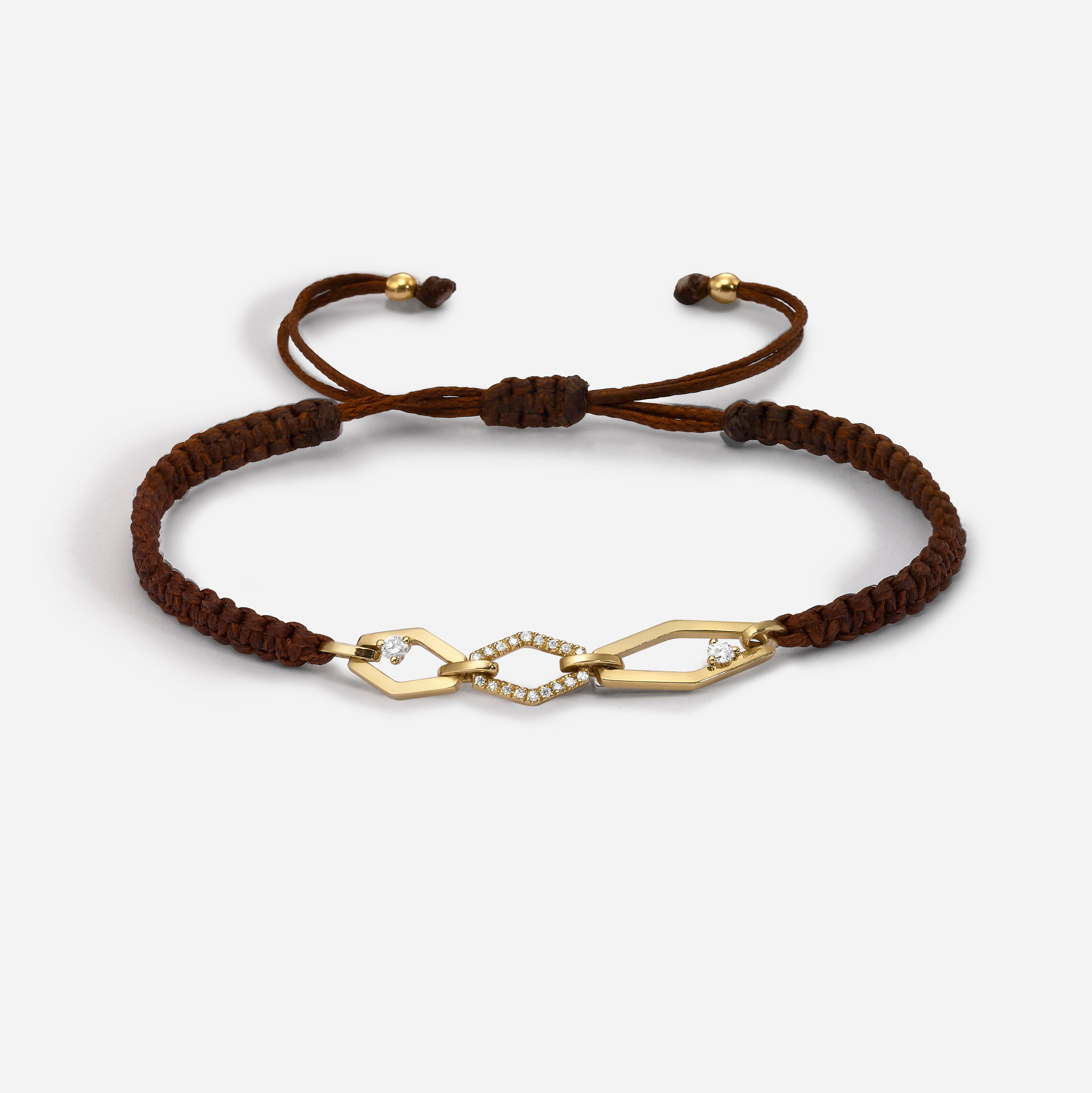 Le Pyramid | Macrame Bracelet