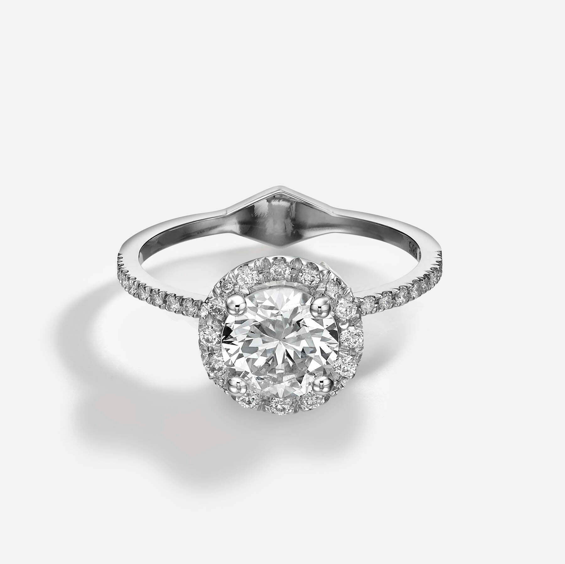 The Brilliant | Halo Pavé