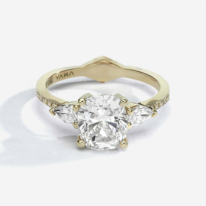 The Cushion & Pears XL | Pavé