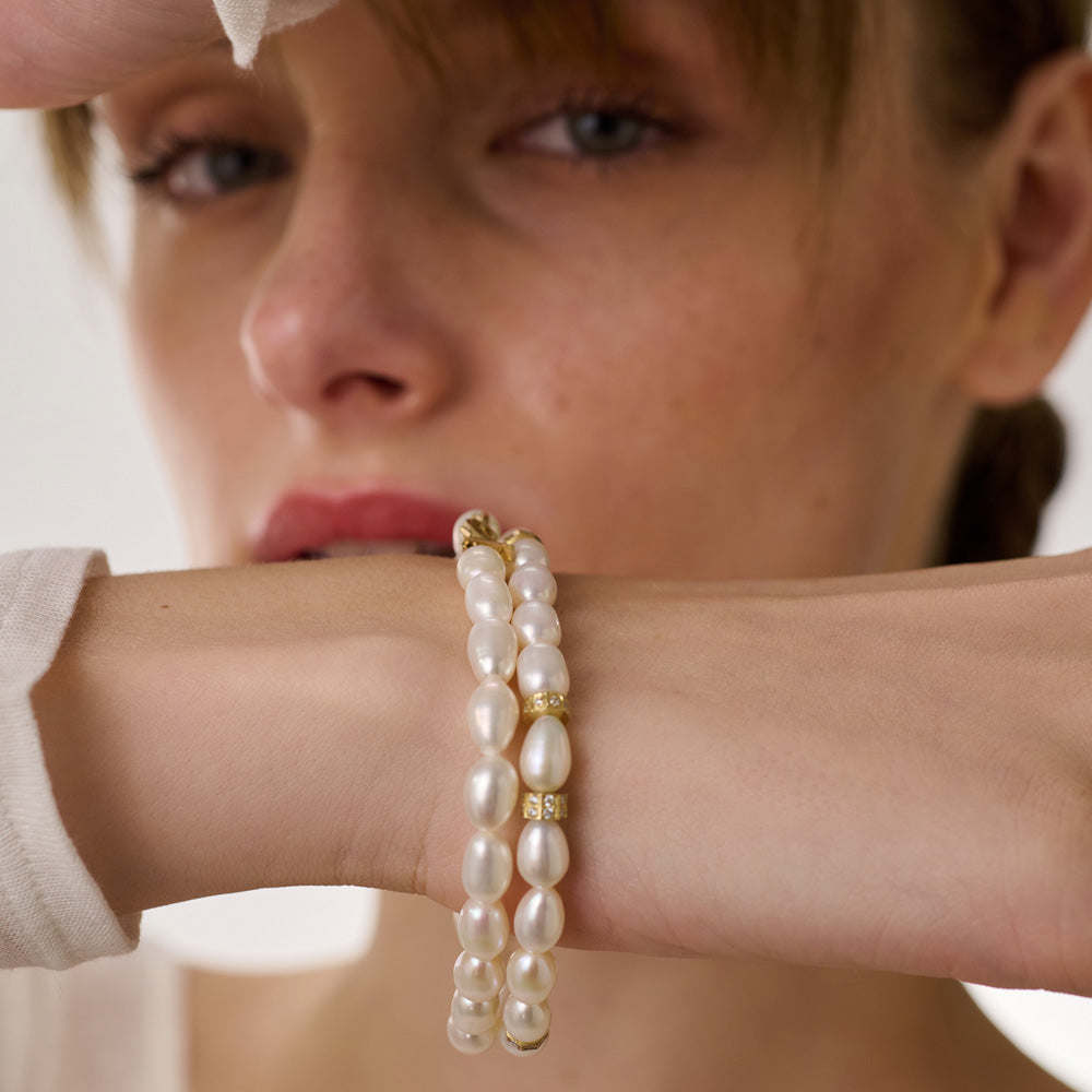 La Dancing Pearl | Pearl Bracelet