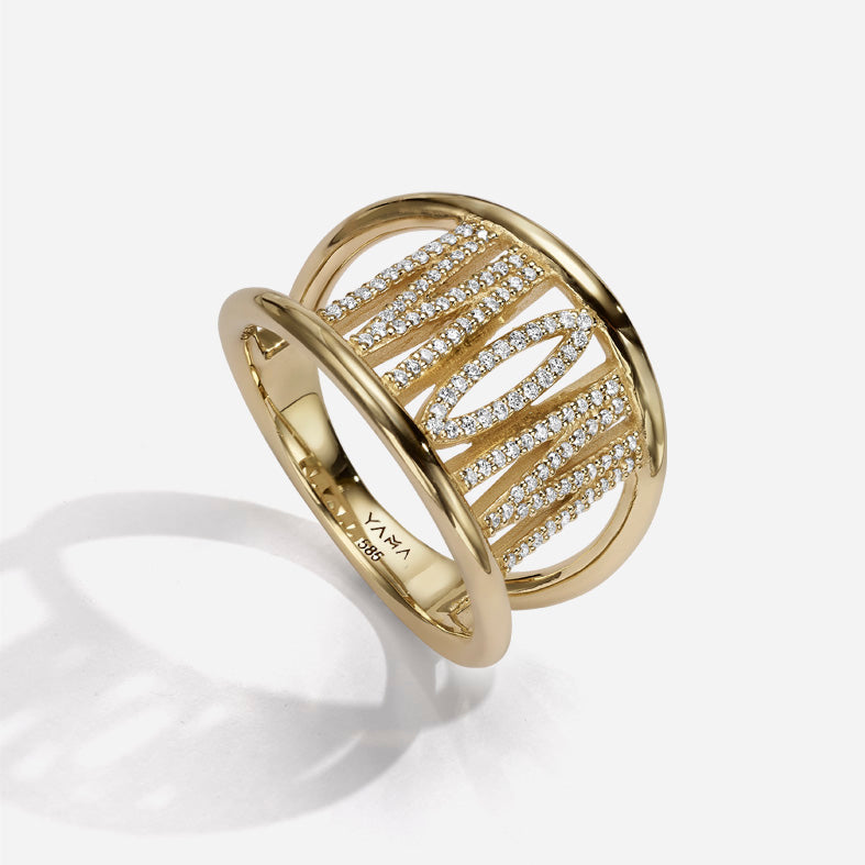 MOM - WOW  | Pavé Diamonds Ring