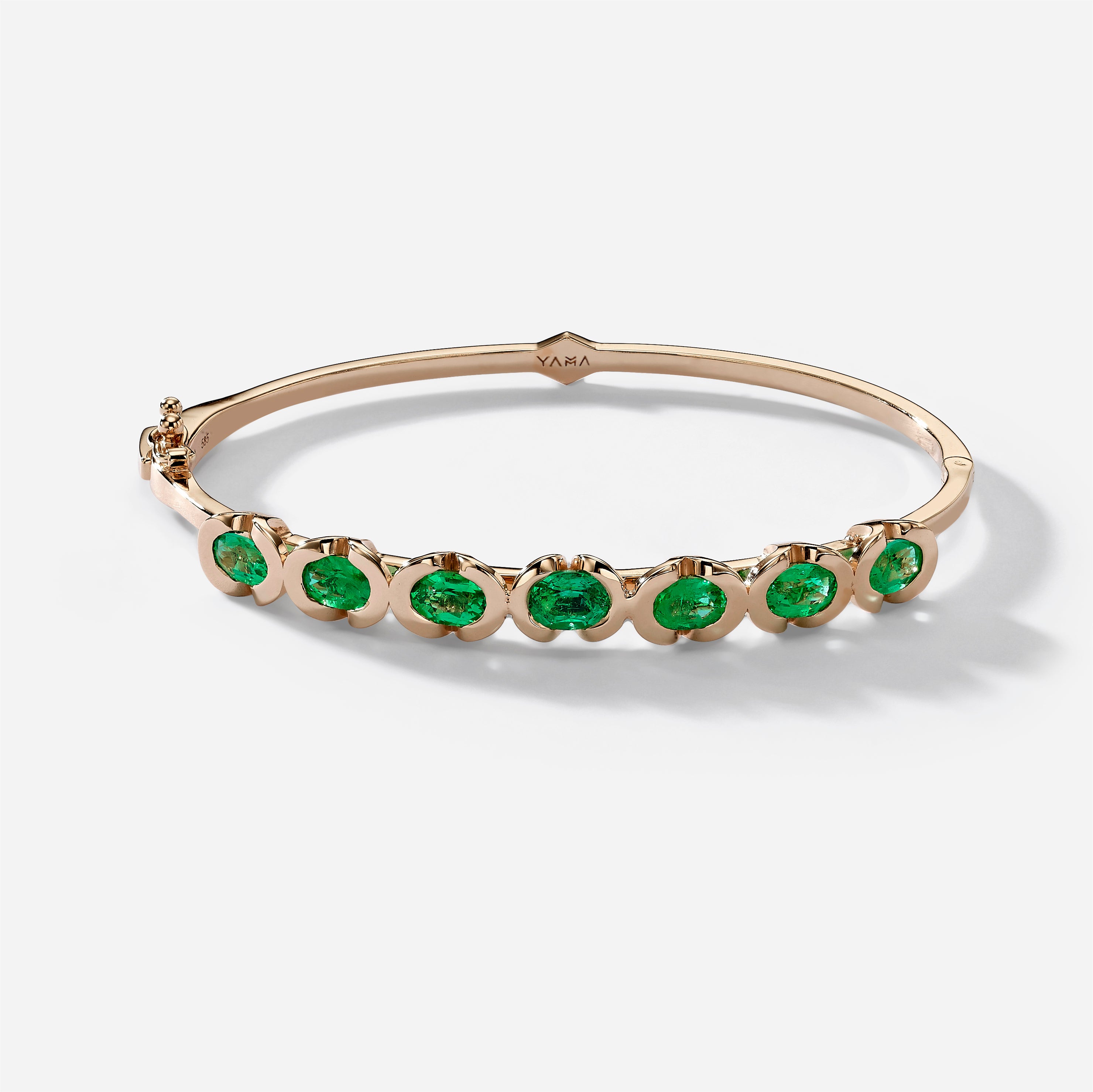 The Kiss Cuff | Emeralds