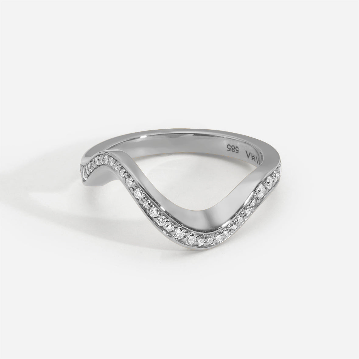 Parametric| Diamonds Ring