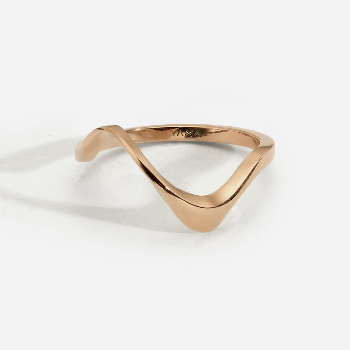 Parametric| Thin Solid Gold Ring