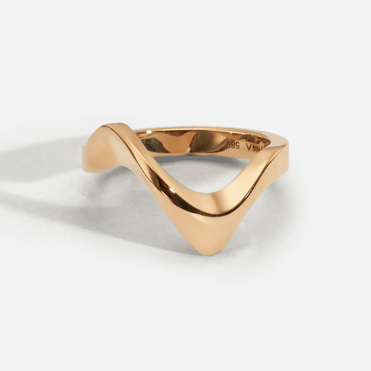 Parametric| Wide Solid Gold Ring