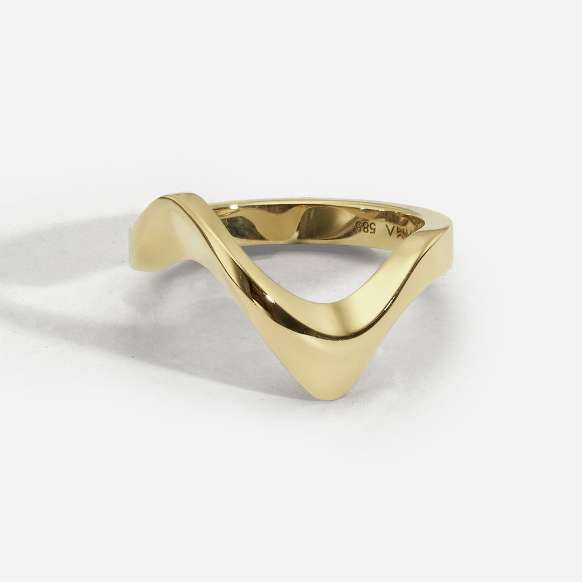 Parametric| Wide Solid Gold Ring