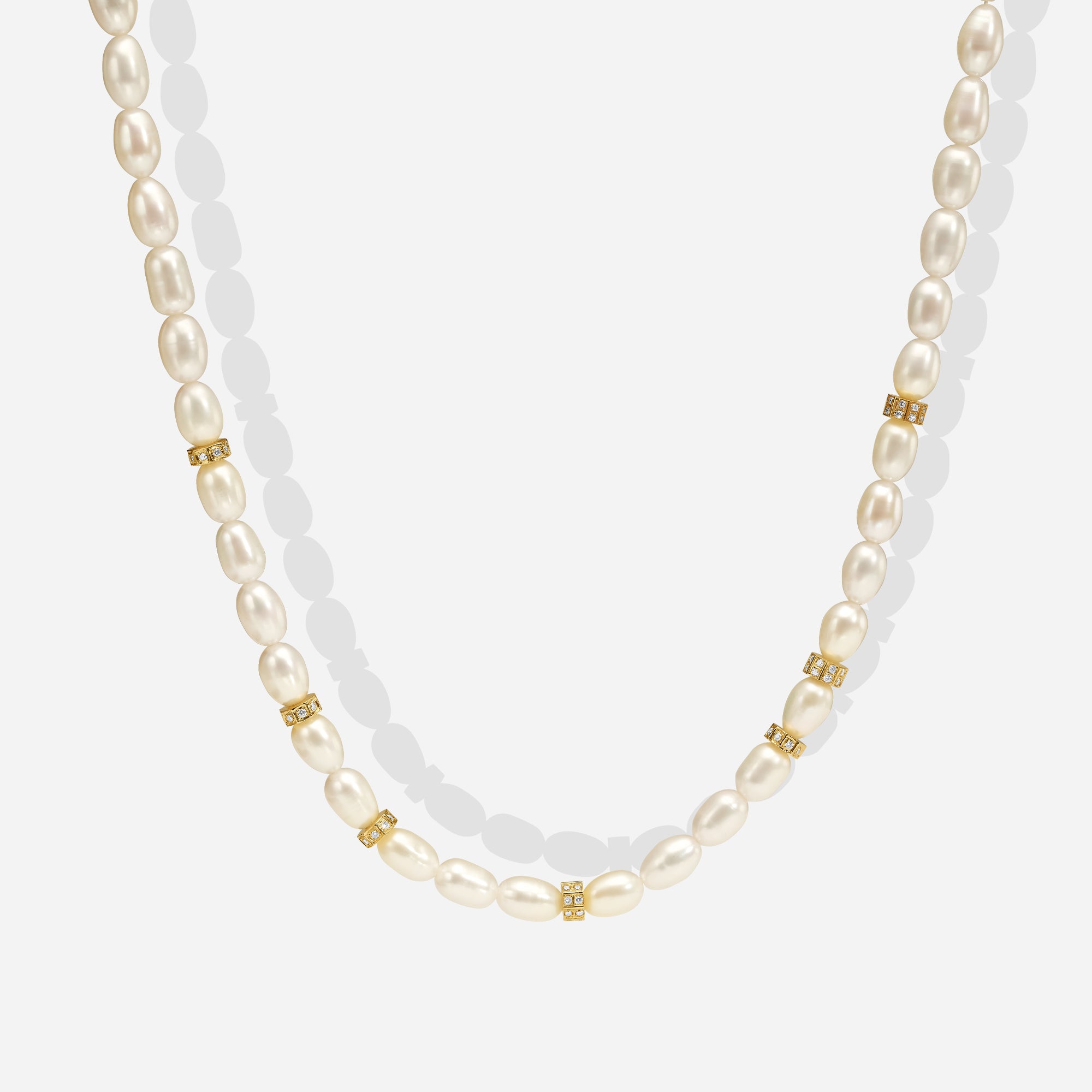 La Dancing Pearl | Pearl Necklace