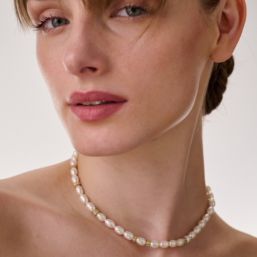 La Dancing Pearl | Pearl Necklace