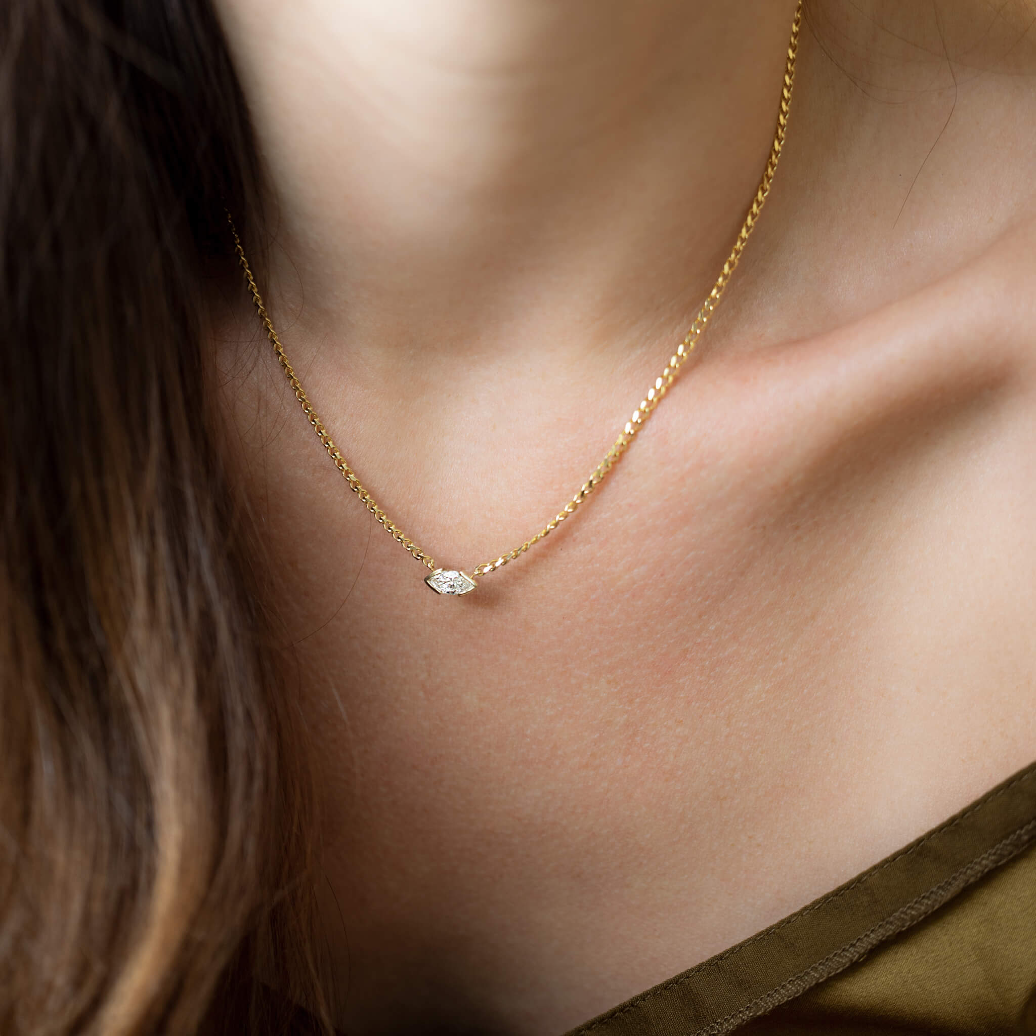 The Kiss Necklace | Marquise Diamond