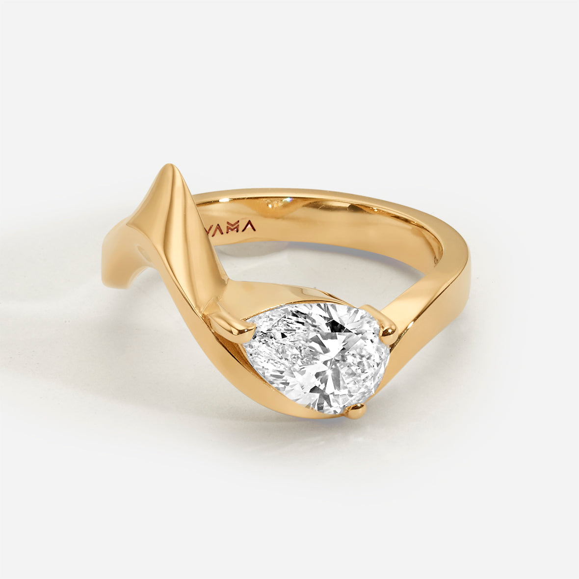 Parametric | Pear Shape Diamond