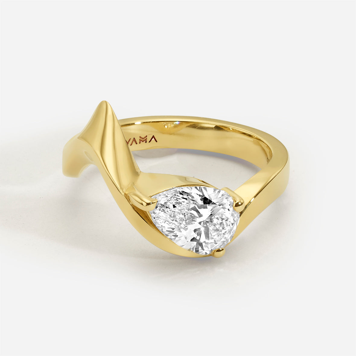 Parametric | Pear Shape Diamond