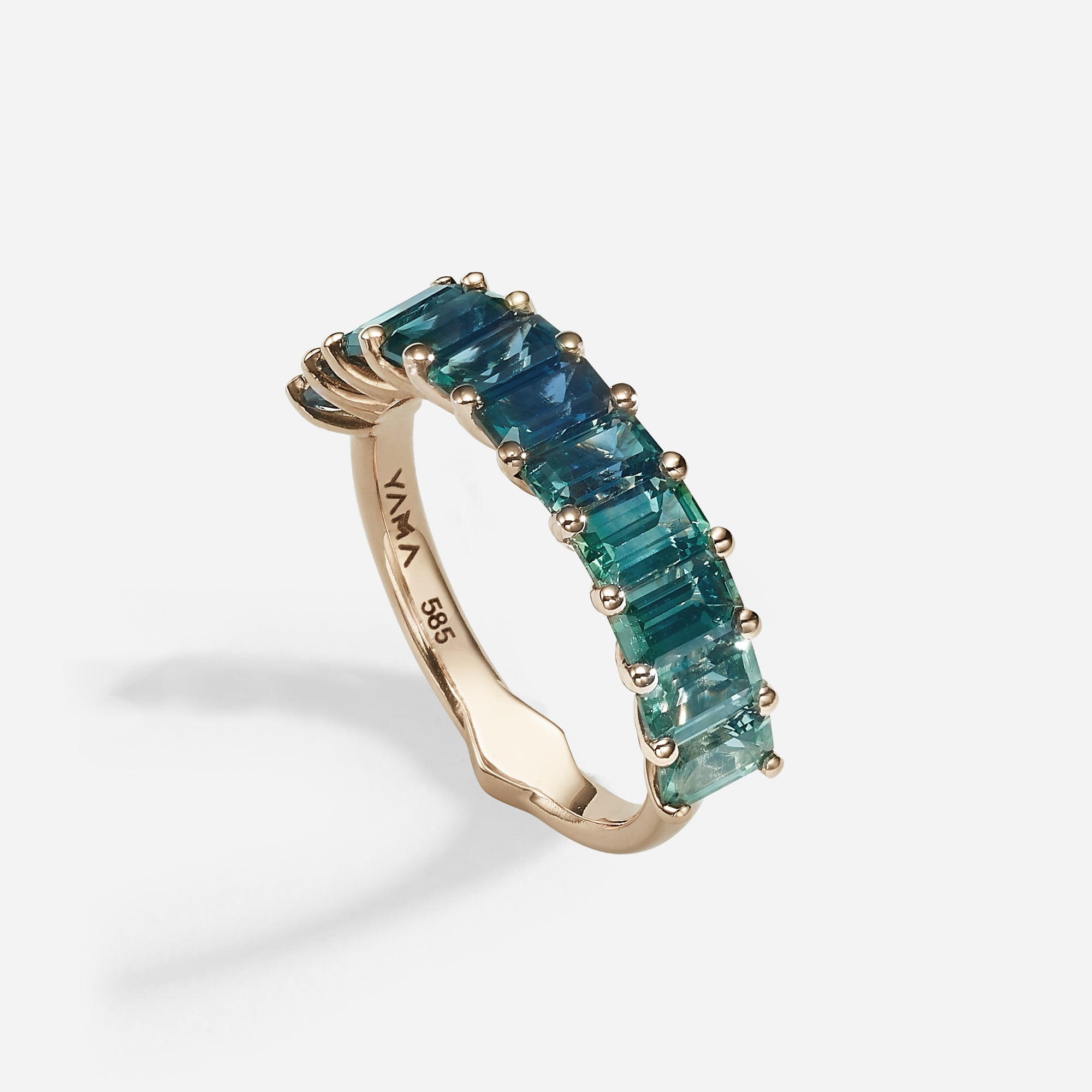 Half Hera | Sapphires