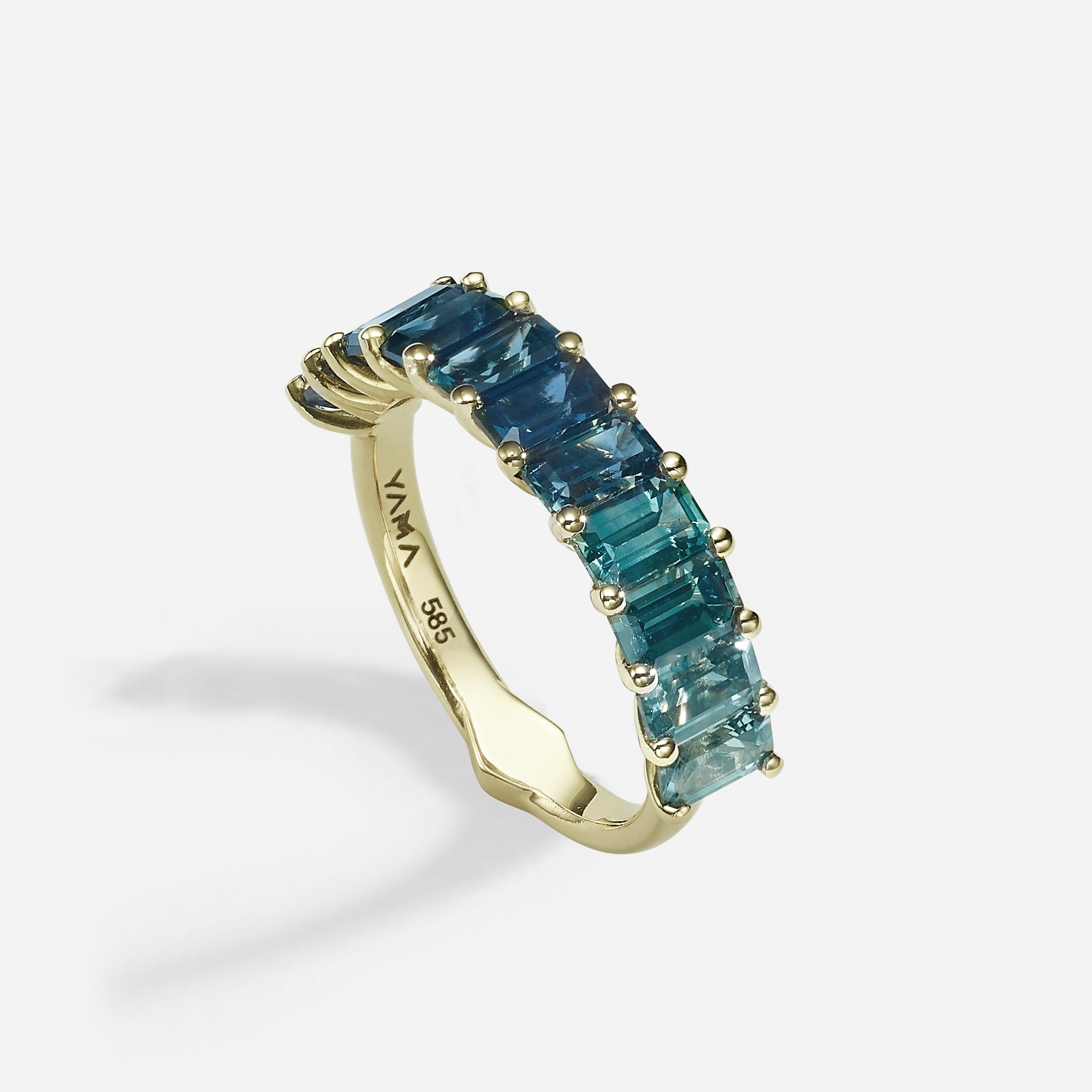Half Hera | Sapphires