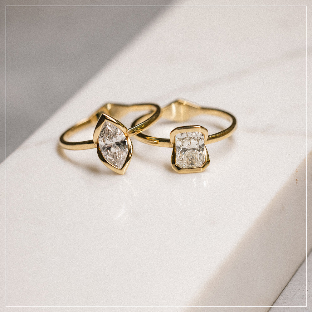 The Kiss Ring | Radiant