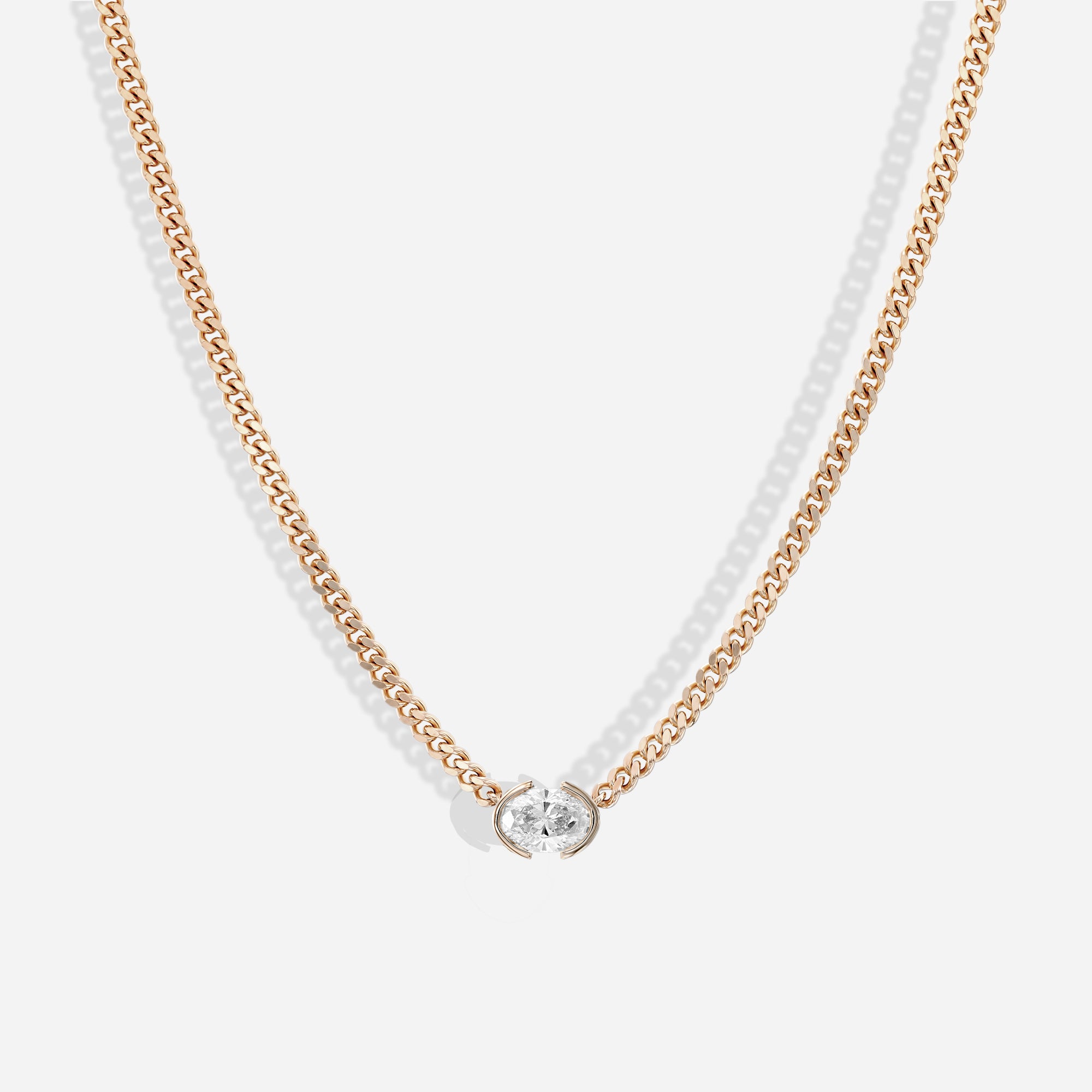 The Kiss Necklace | Oval Diamond