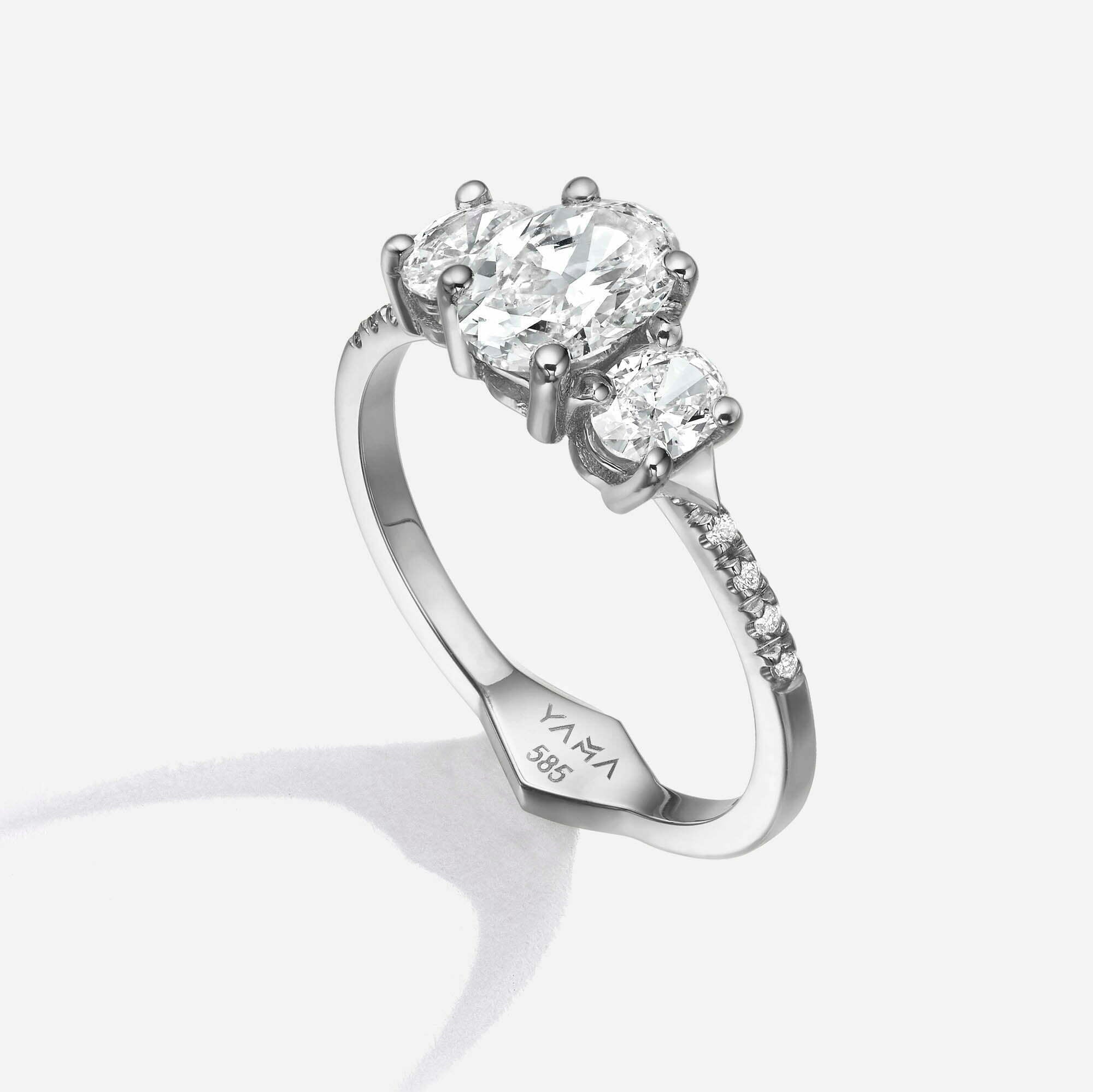 The Ovals | Pavé