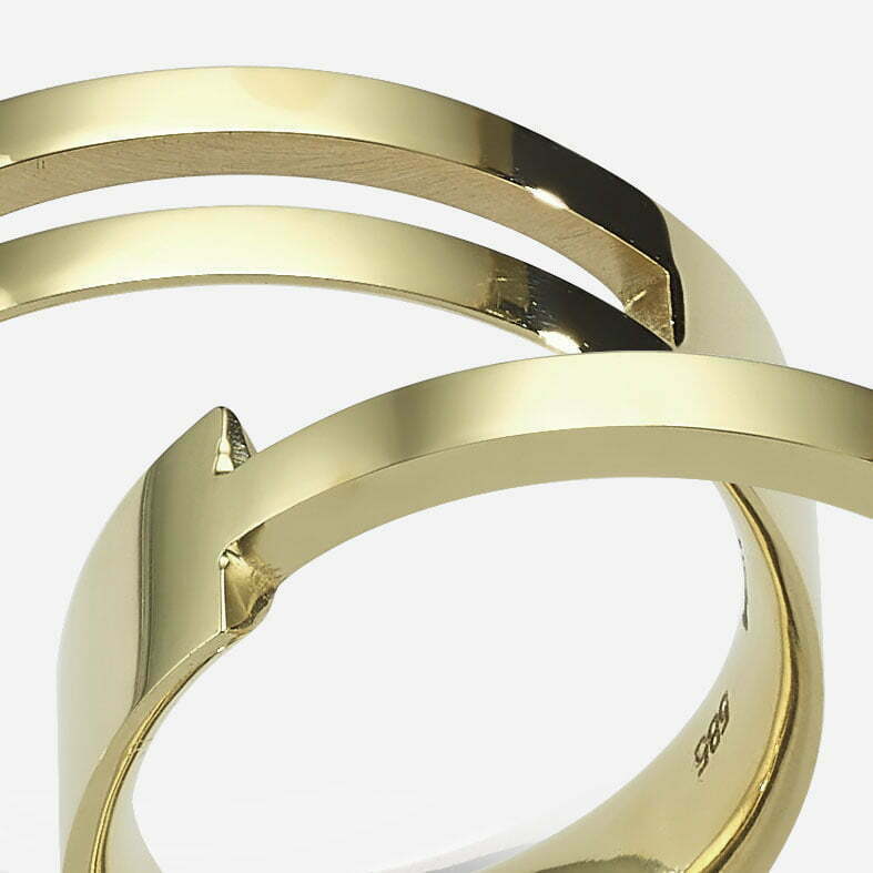 Interaction | His & Hers Wedding bands