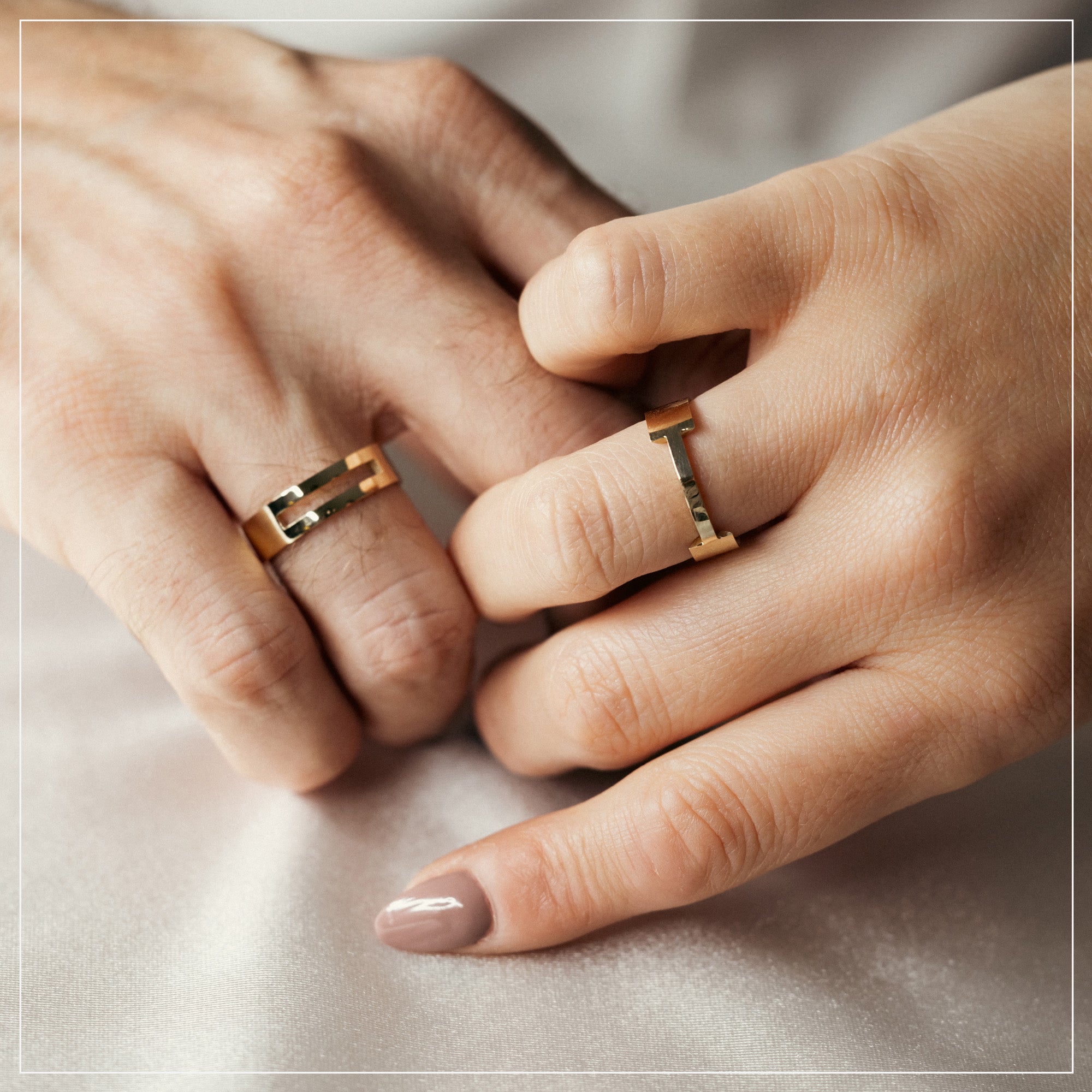 Interaction | His & Hers Wedding bands