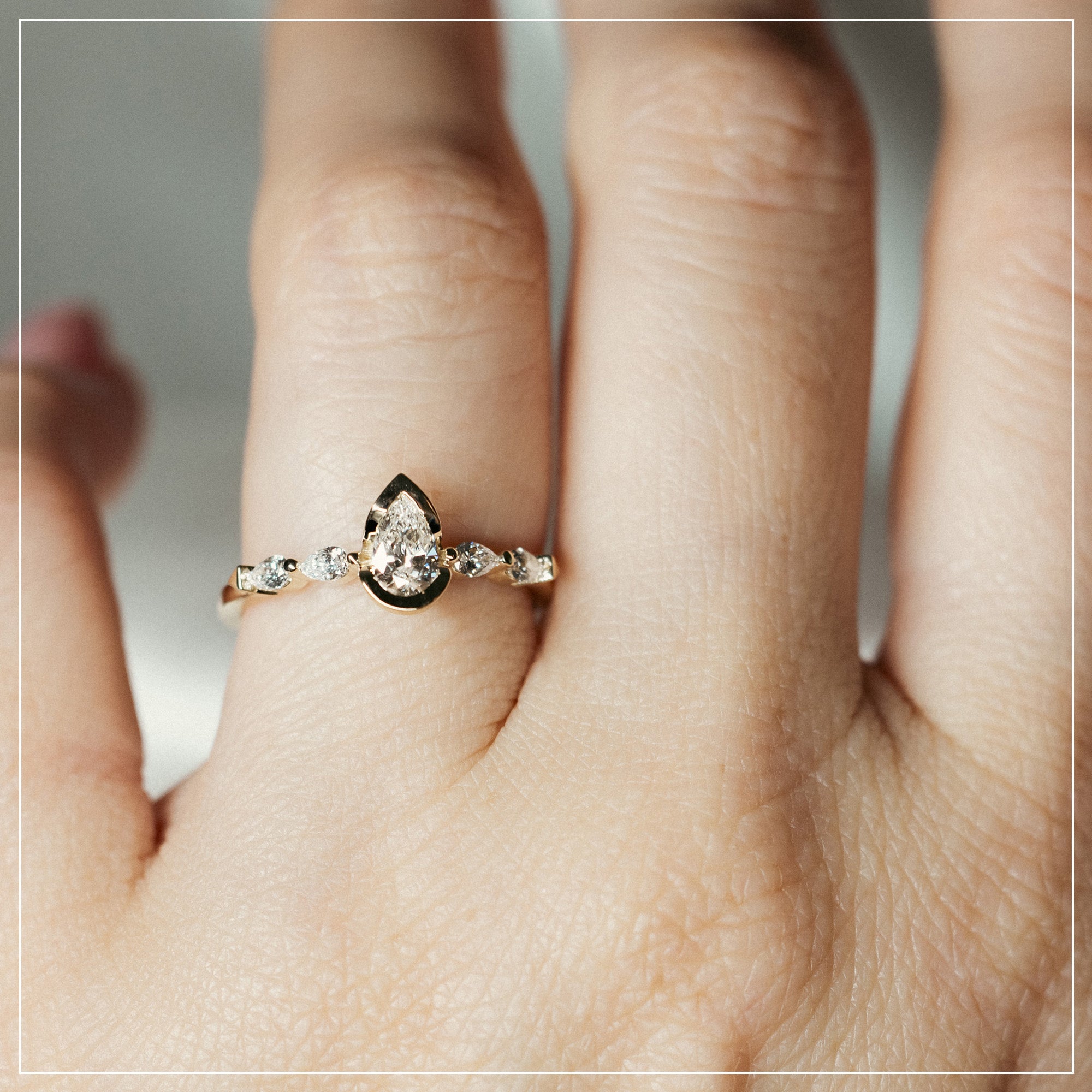 Peary | Moon & Back