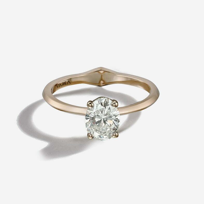 The Solitaire | Oval